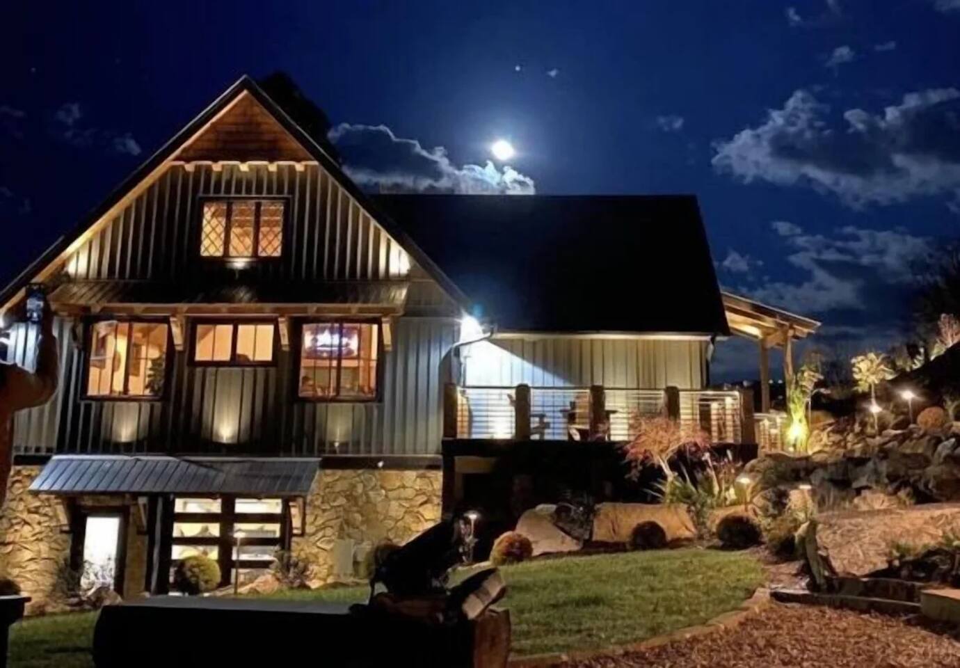FireSky Lodge