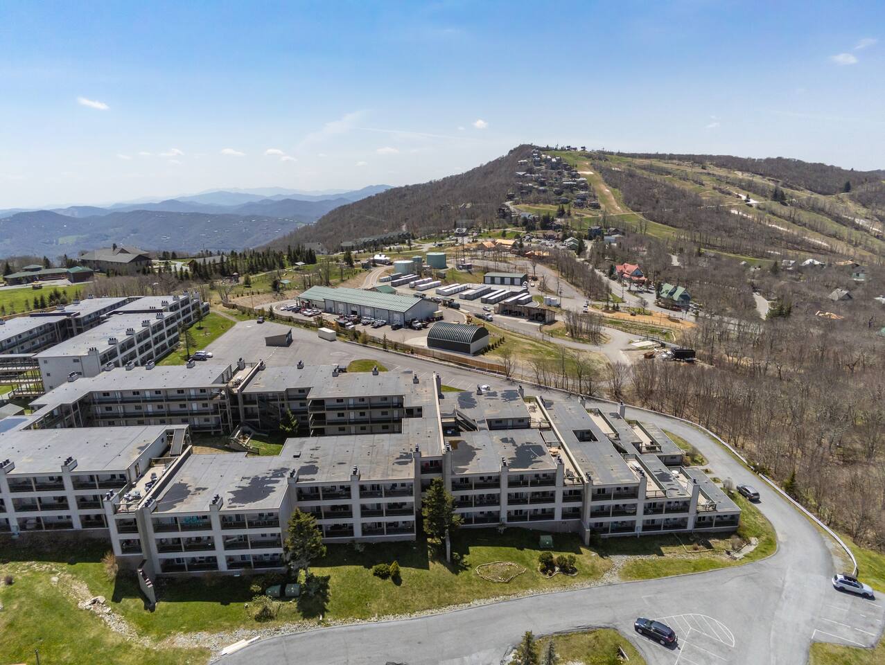 Pinnacle Inn
