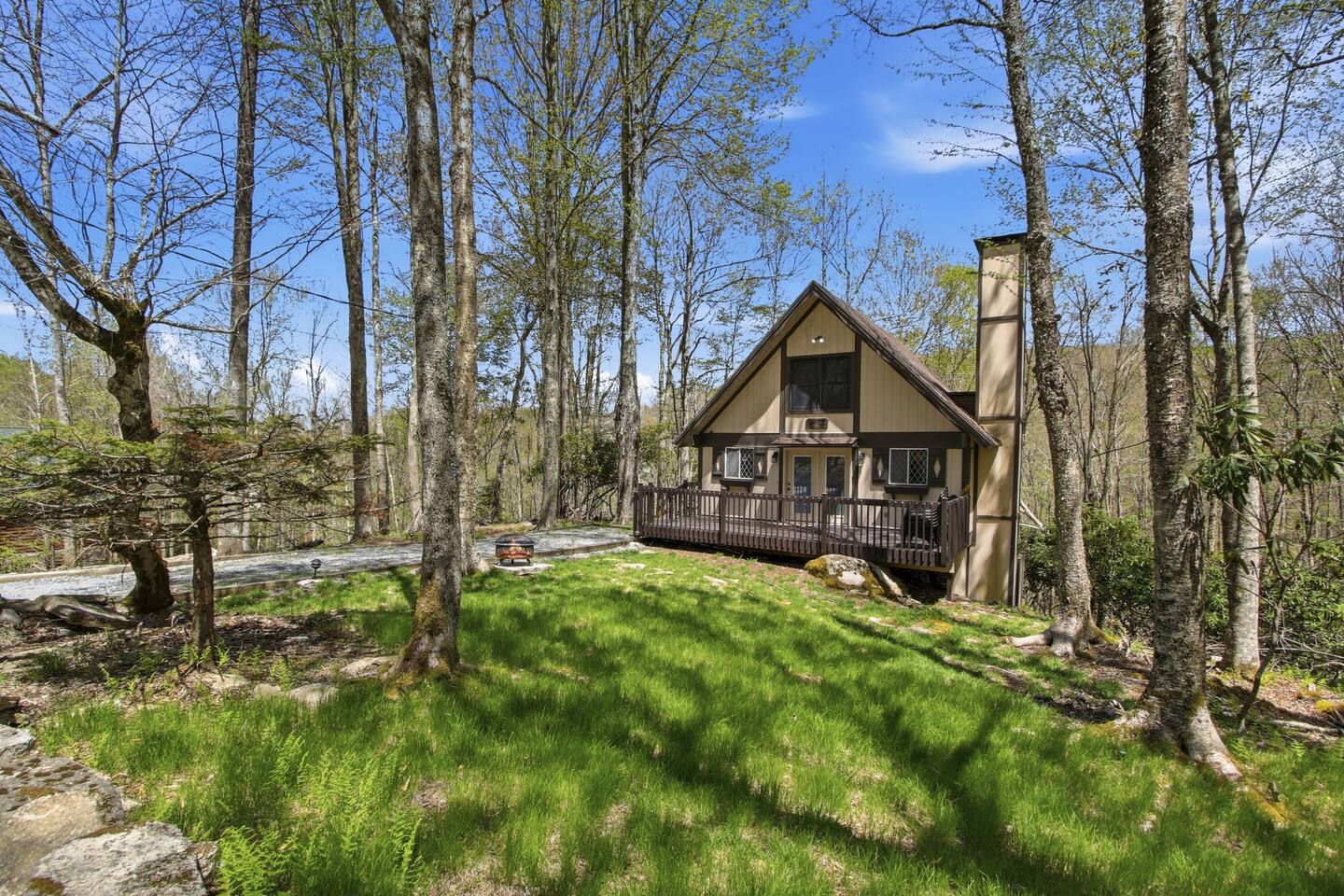 Dogwood Retreat