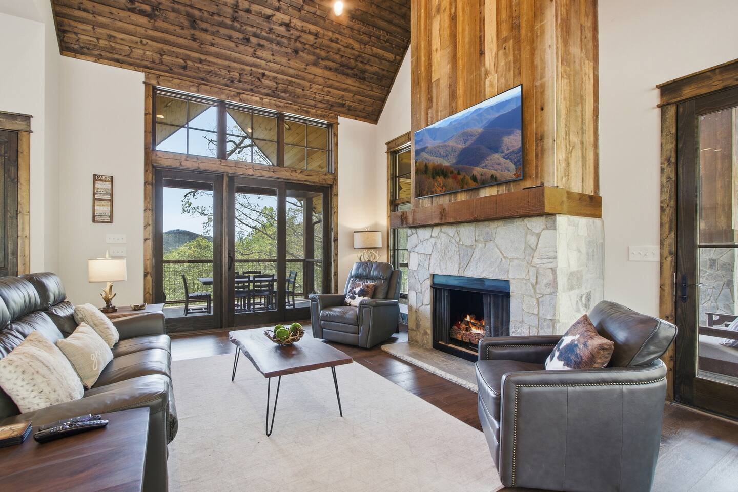 Hucklebeary Cabin